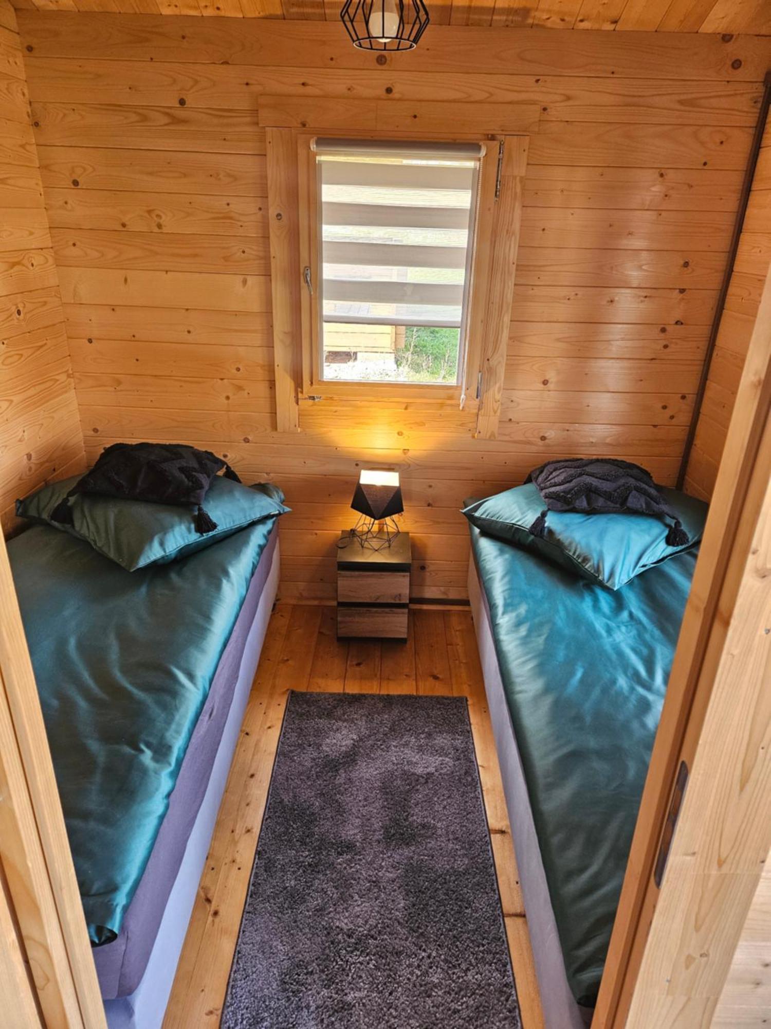 Letniskowe Przy Straznicy Holiday home *